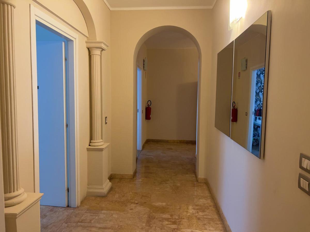 Appartme Guest House Seveso 40 Milano Ngoại thất bức ảnh